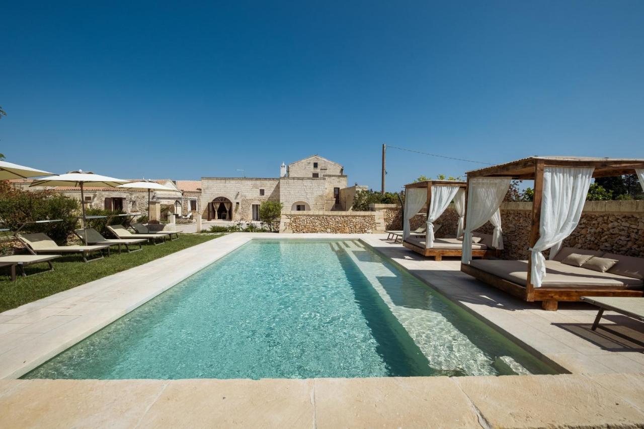 Agriturismo Masseria Costarella Borgagne Eksteriør billede