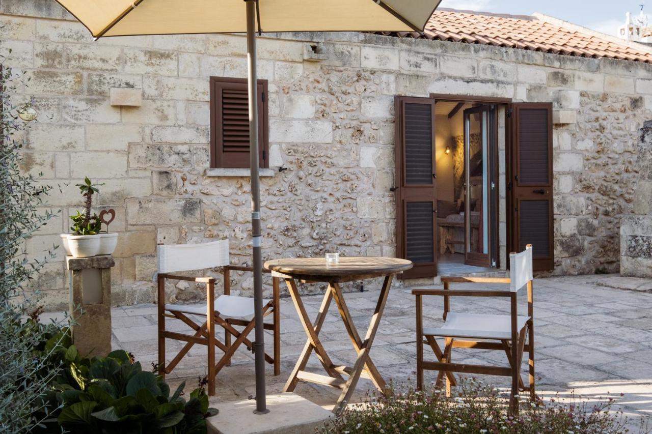 Agriturismo Masseria Costarella Borgagne Eksteriør billede