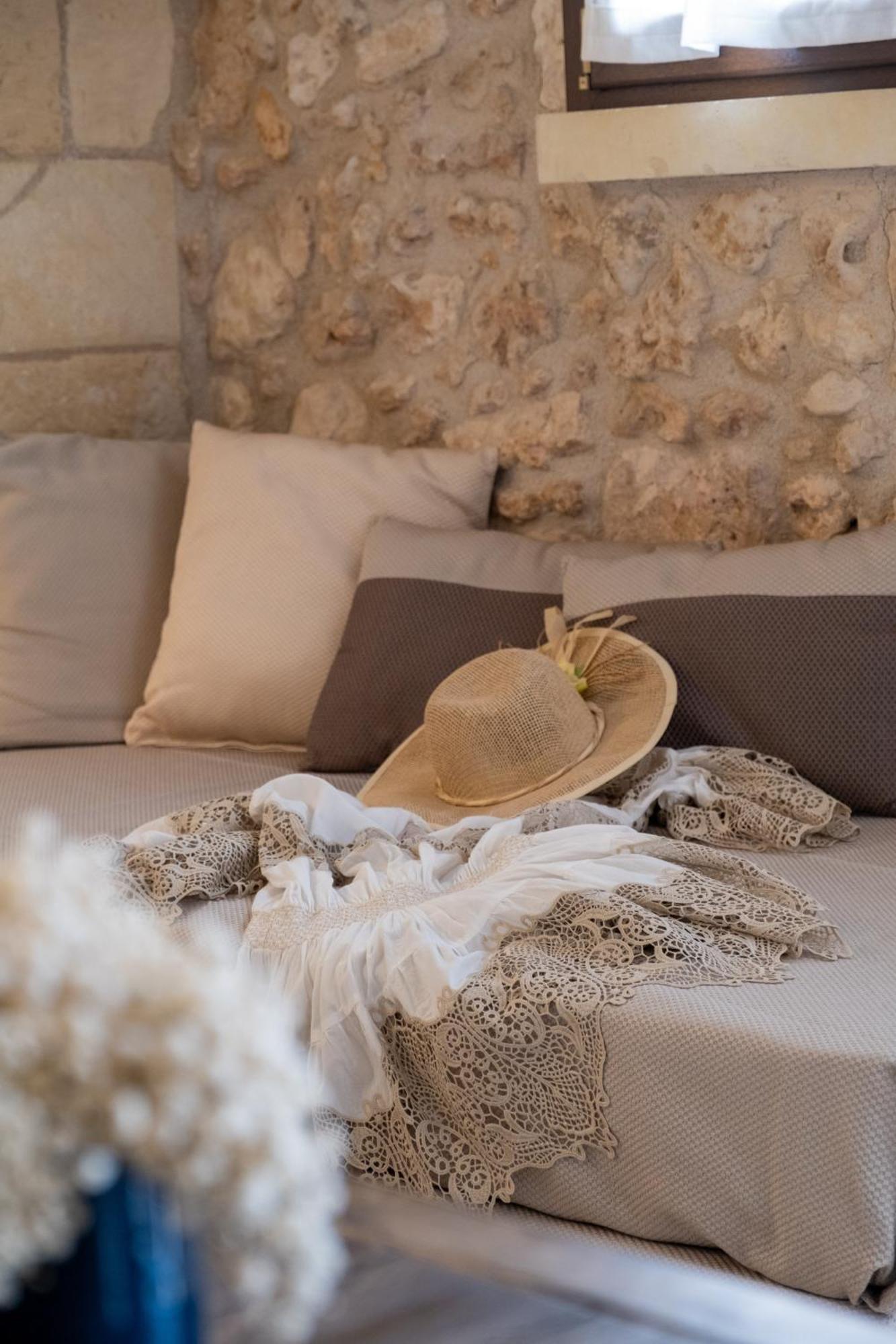 Agriturismo Masseria Costarella Borgagne Eksteriør billede