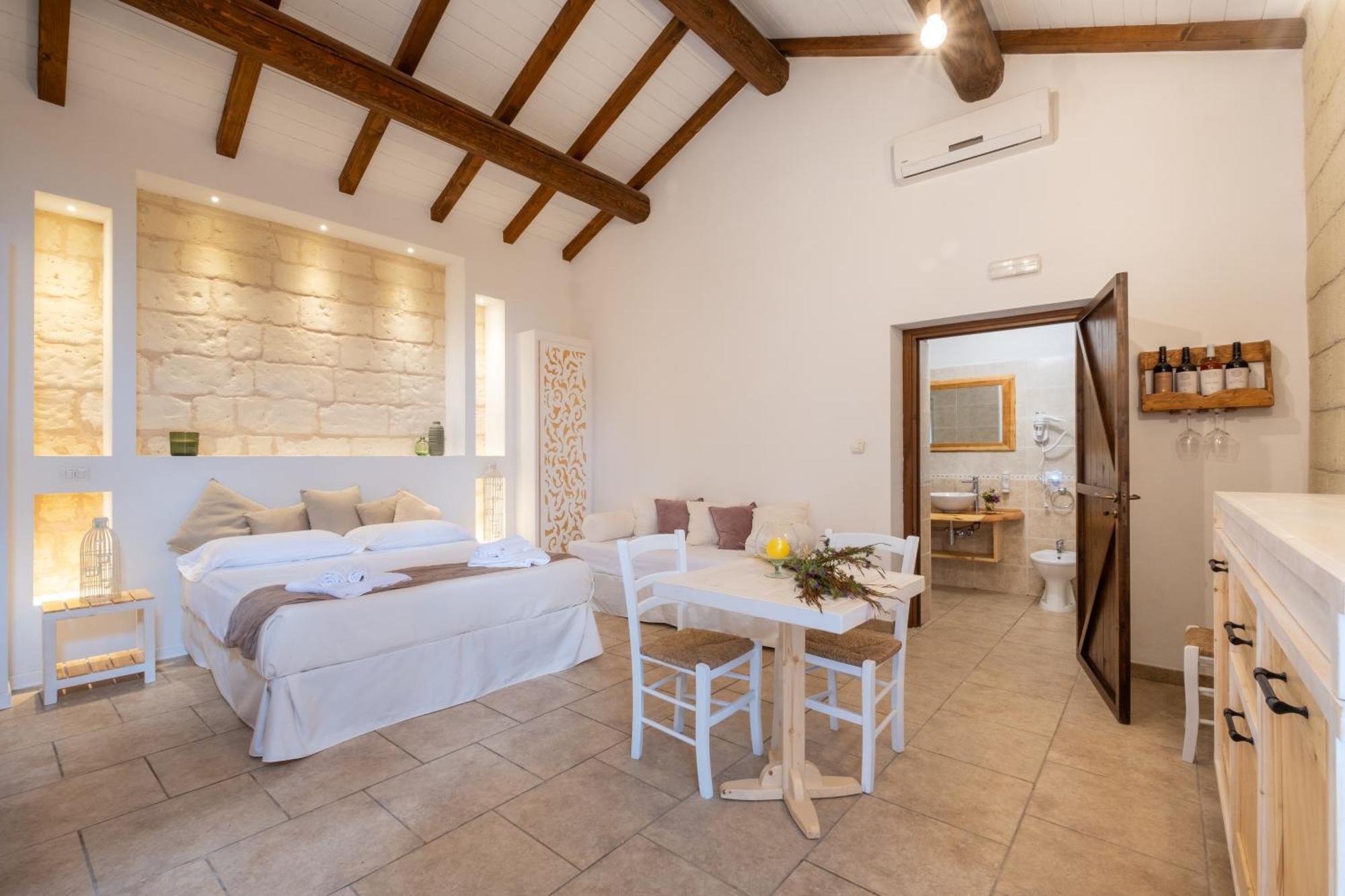 Agriturismo Masseria Costarella Borgagne Eksteriør billede